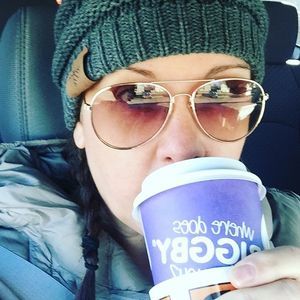 Meet your Posher, Kelli